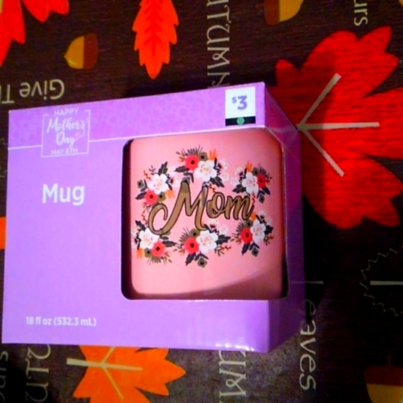 Sold Mother's Day Mom Coffee Mugs & decor-all one price - Picture 5 of 8